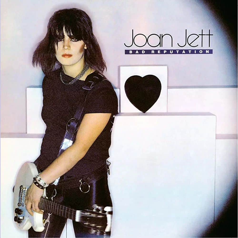 中村松江さんのインスタグラム写真 - (中村松江Instagram)「今日の一曲はJoan Jettで『Bad Reputation』です✨ アルバム「Bad Reputation」に収録。 昨日紹介したザ・ランナウェイズにギター、ボーカルで在籍していたジョーン・ジェットが1980年にリリースしたデビューアルバム「Joan Jett」を1981年に再リリースしたもののタイトル曲です✨ この曲はロックンロールしてて最高にかっこいいですね👍 (№1386) #歌舞伎 #中村松江 #joanjett #badreputation」6月23日 7時23分 - matsue_nakamuraofficial