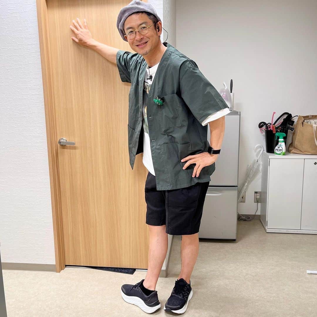 川島恵さんのインスタグラム写真 - (川島恵Instagram)「どようだよ^_^7月15(土)の衣装です！ この日つづくさんは、東京取材へ✈️びっくりしました〜💦 今日も、どようだよは12時10分〜OA！ ・ #どようだよ #つづくさんのどようだよ #衣装 #番組衣装 #衣装協力 #大西春奈 #スタイリスト #コーディネート」7月22日 11時23分 - mrt.kawashima