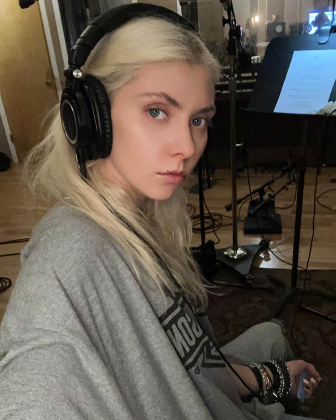 テイラー・モンセンのインスタグラム：「…」