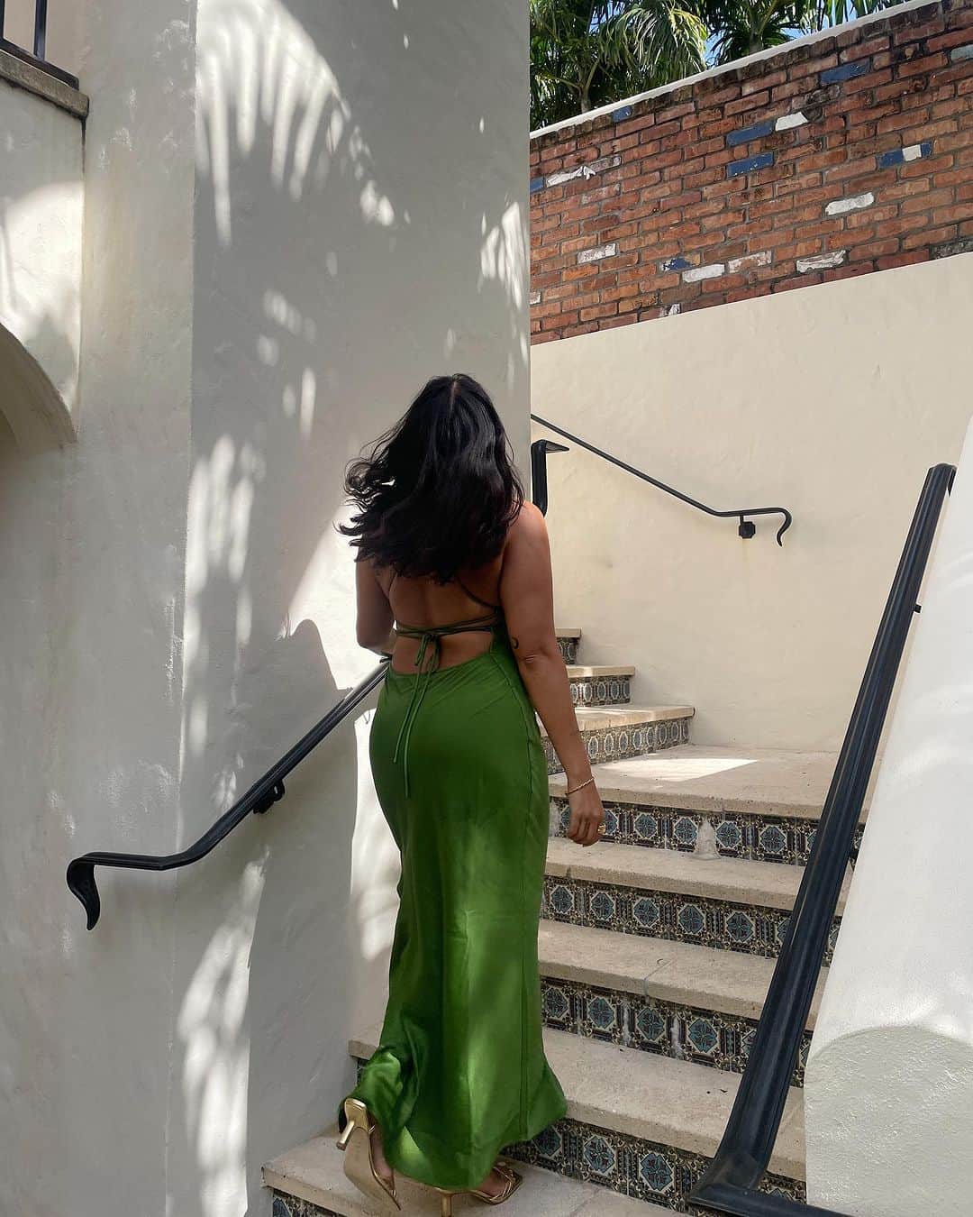 La'Tecia Thomasのインスタグラム：「🧚‍♀️🌏🌱🍉」