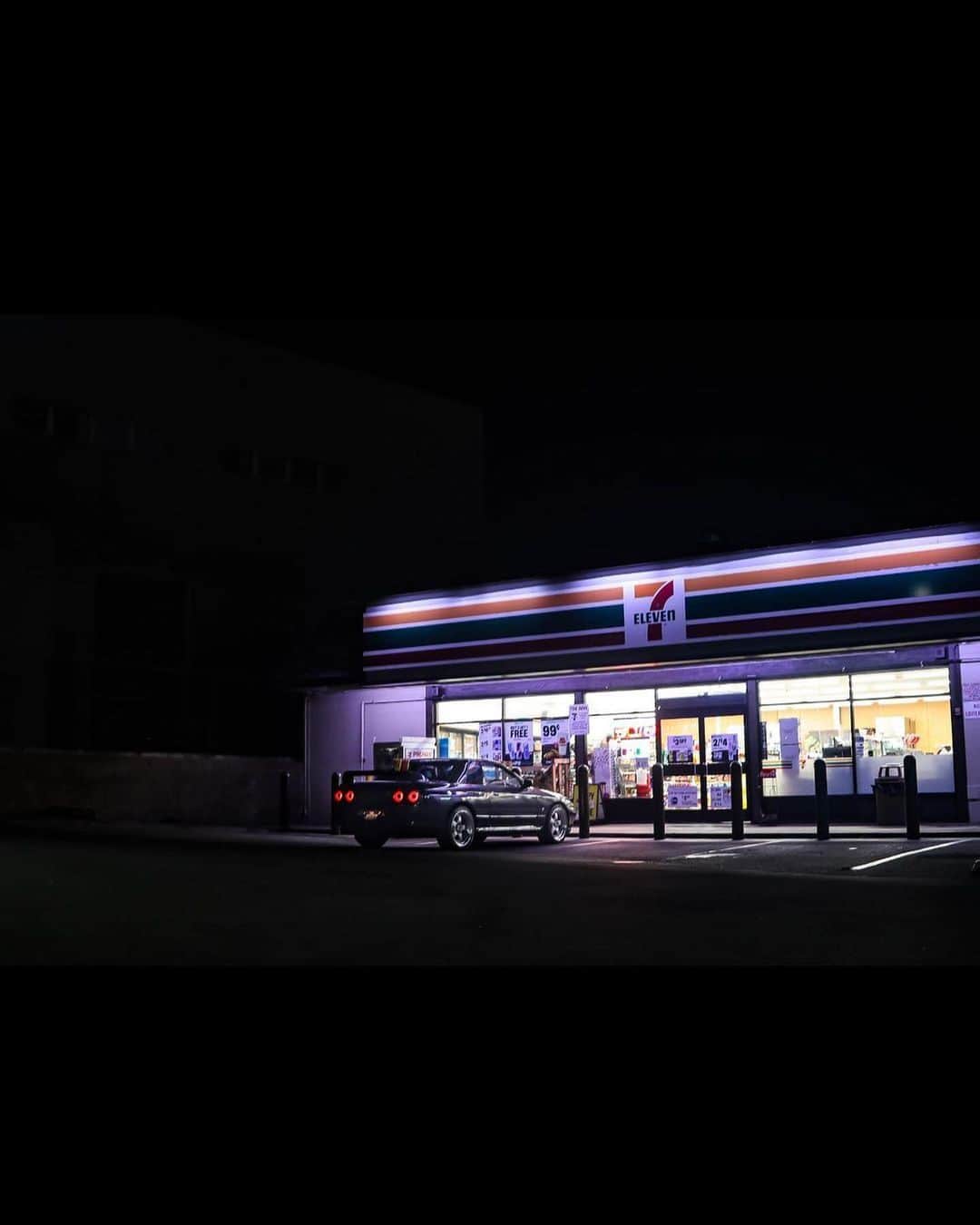 7-Eleven USAのインスタグラム：「night riders 🔥 #CarsOf7ELEVEn   Via: @socalspots_ Owner: @_oliversteph」