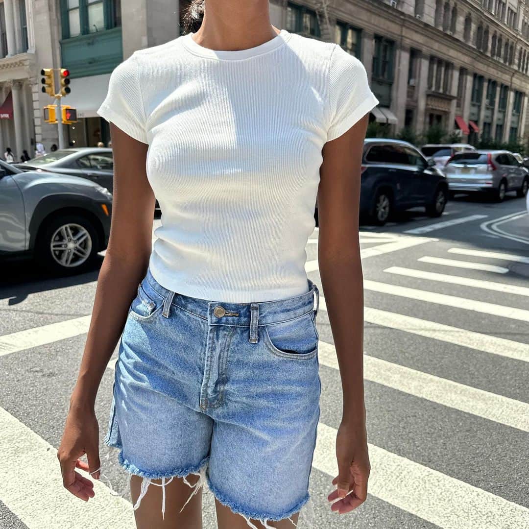 ブランディメルビルのインスタグラム：「#brandyusa」