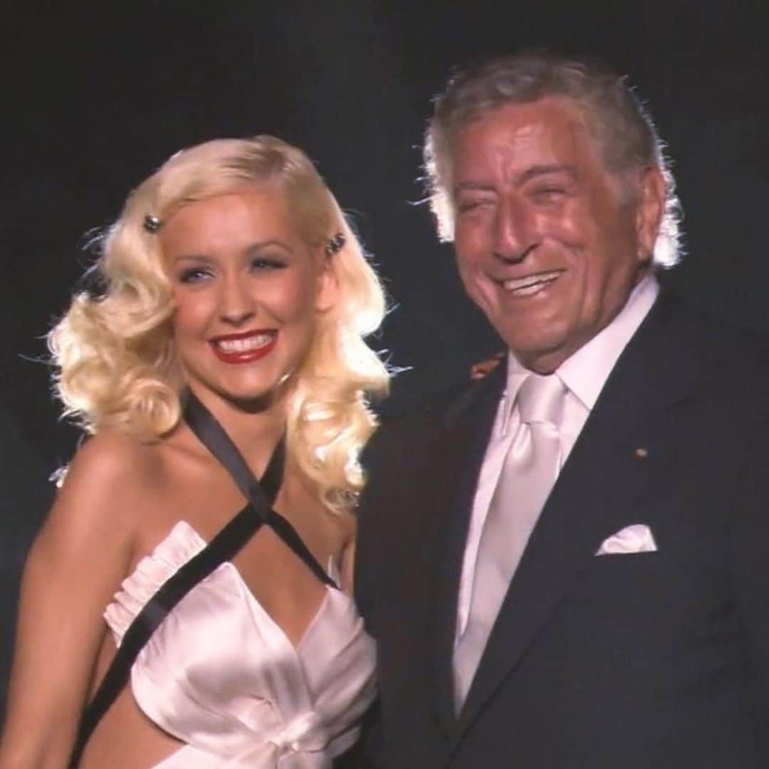 クリスティーナ・アギレラのインスタグラム：「Saddened by the loss of a true music icon, Tony Bennett. Tony's immense contributions to the industry will forever resonate with us all. Cherishing the memories of our personal collaborations. His voice, his talent, and his passion for music will never be forgotten 🤍」