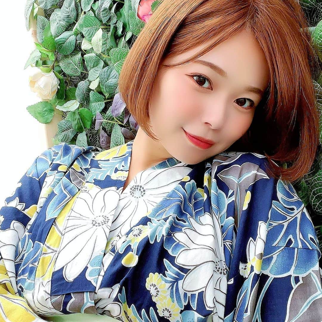 和地つかさのインスタグラム：「今日は東京Lily撮影会です！ 余裕あるので会いに来てね💓  今年初の浴衣🙈❤️  #japaneseidol #photoshoot #photogravure #japanesewoman #selfies #japanesemodel #nicebody #instaart #instagramjapan #pool #tokyo #gravure #gravureidol #idol #portrait #fashion #水着 #おっぱい  #グラビア  #浴衣 #ゆかた  #夏 #summer」