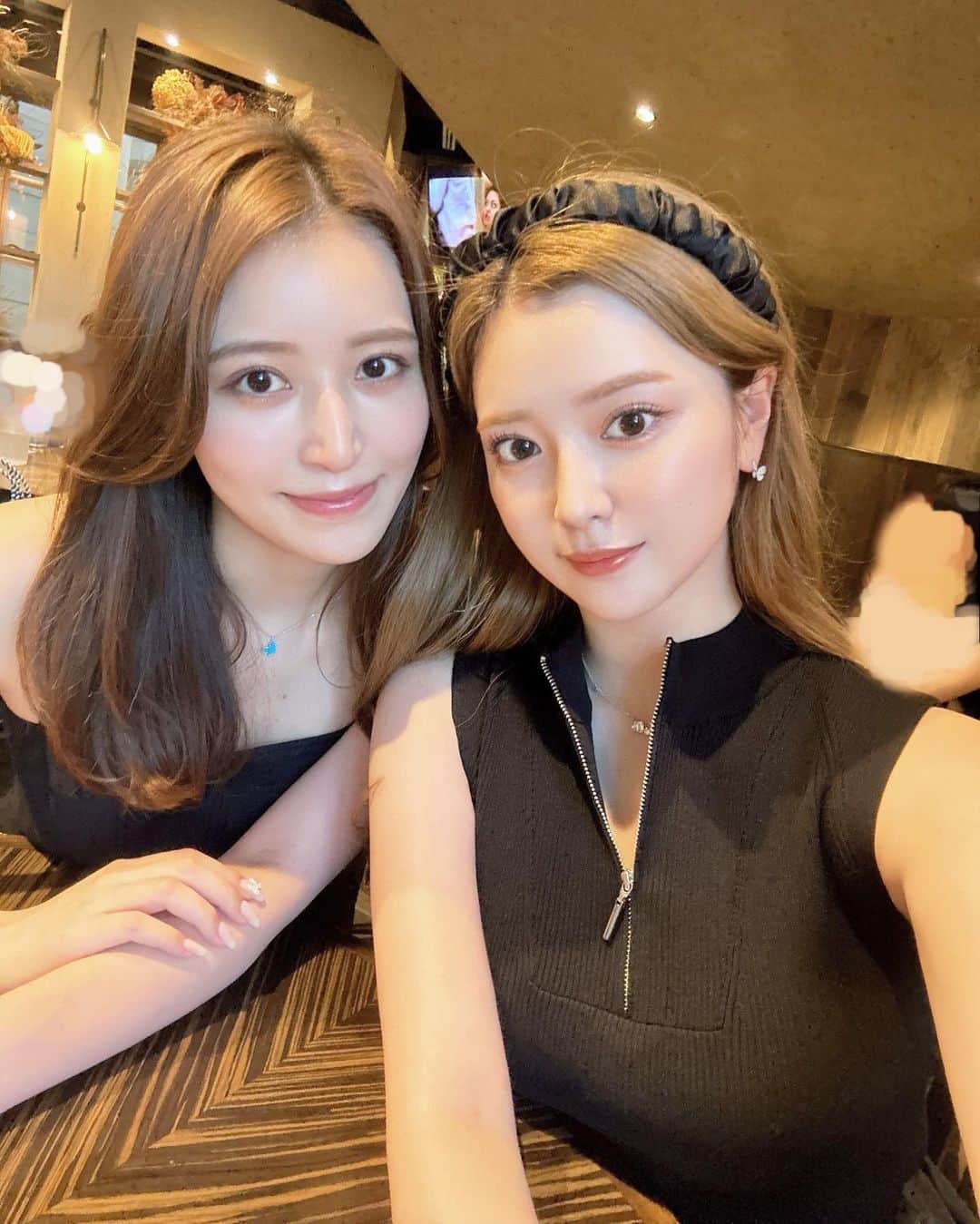 山本月のグルメインスタ