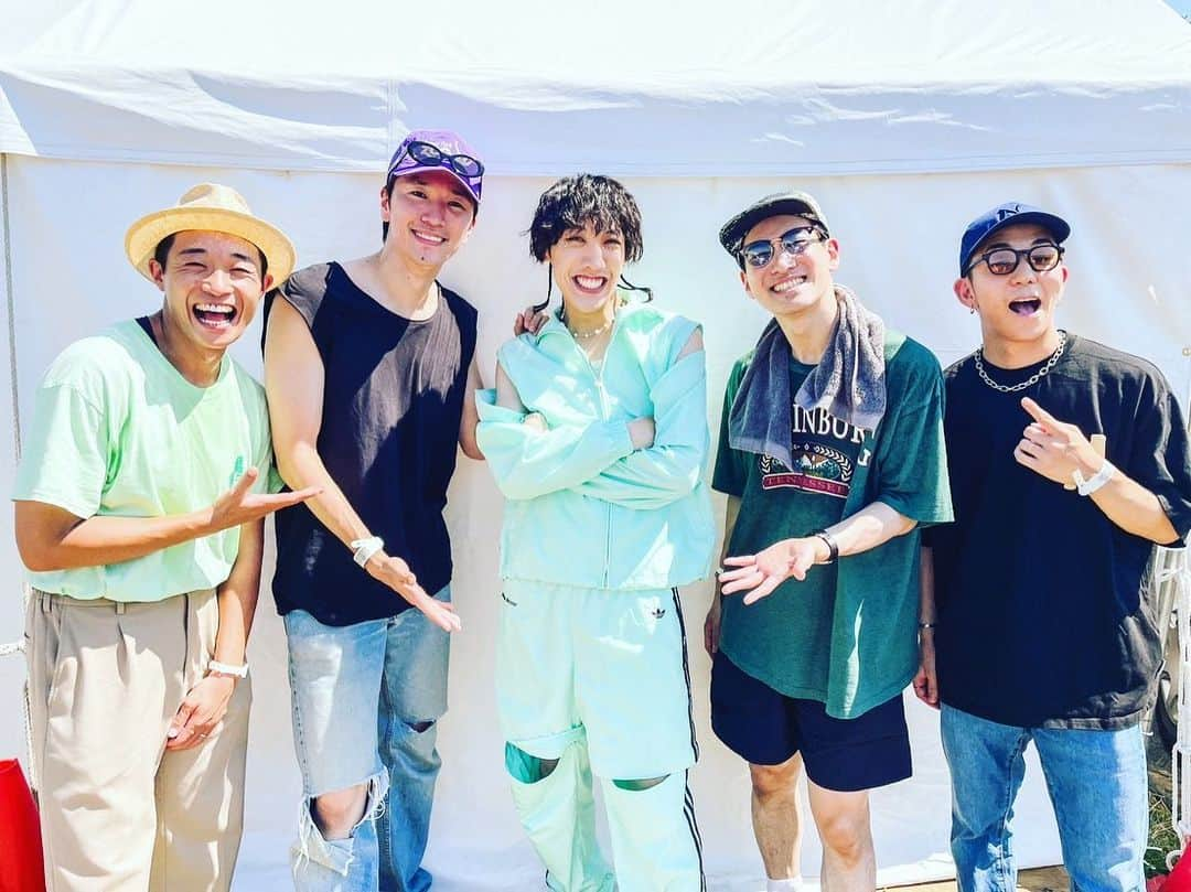 Kazuki Hamamotoさんのインスタグラム写真 - (Kazuki HamamotoInstagram)「#LuckyFes 最高に楽しかった〜！ 暑い中待ってくださった皆様、配信見てくださった皆様、本当にありがとうございました！ 久々にハードなステージでしたがたくさんの方が踊りながら楽しんでくれててパワーもらいました！ また出たいなー！！ #シッキン #シットキングス #stkgz」7月18日 13時45分 - kazukistkgz