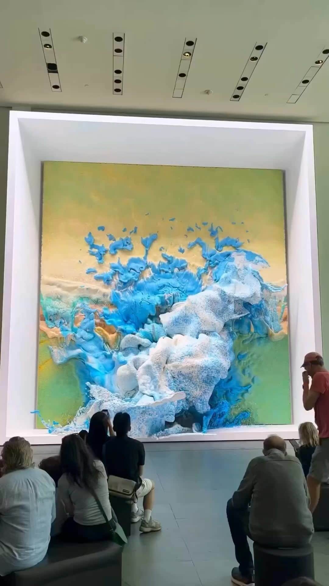 The Cool Hunterのインスタグラム：「Known for his ground breaking media works and public installations, Turkish media artist @refikanadol has created digital artworks that unfold in real time, continuously generating new and outherwordly forms that develop envelop viewers in a large scale-installation. Currently in view at @themuseumofmodernart in NY」