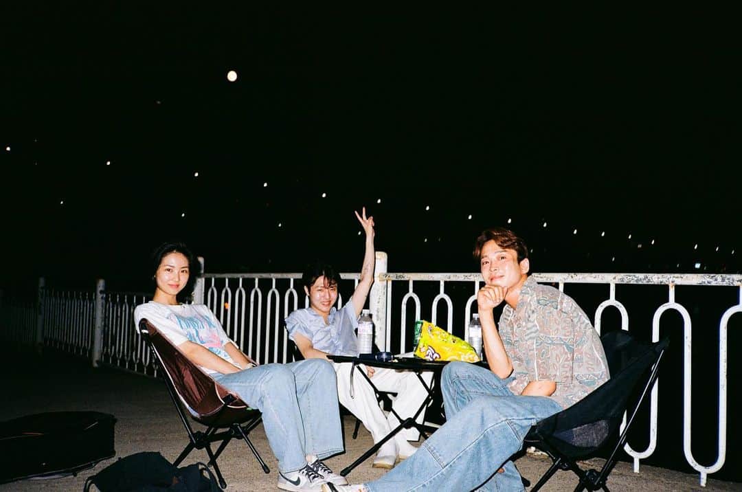 ユ・スンウのインスタグラム：「뮤지컬 신의 손가락 스케줄이 다 나왔다네😎  Photo by 얀솔」