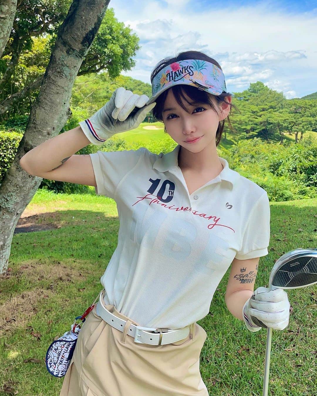 のインスタグラム：「親子ゴルフ⛳️🏌️‍♀️❤︎」