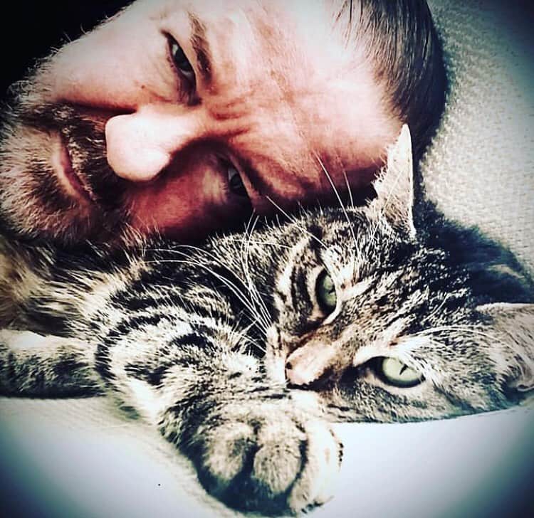 リッキー・ジャーヴェイスのインスタグラム：「❤️」