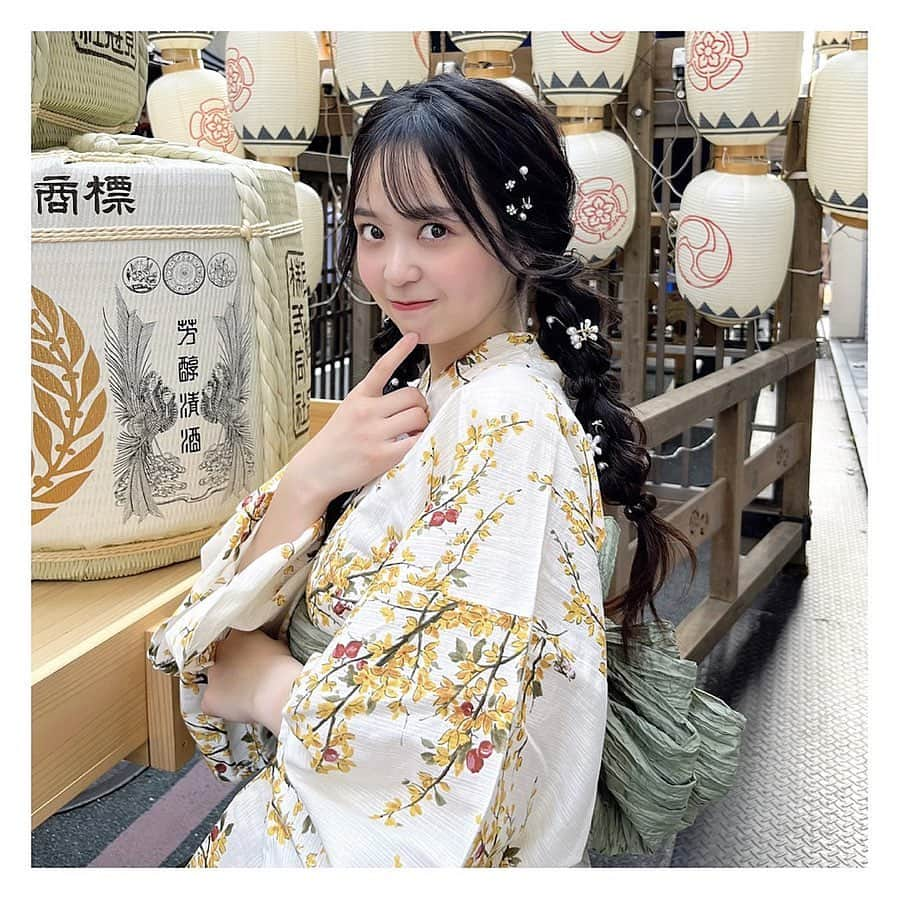 和智日菜子さんのインスタグラム写真 - (和智日菜子Instagram)「・ ・ ・ ・  おはようございます🫧 なんとなく朝投稿してみた👀✨  3連休初日は 4年ぶり（？）に祇園祭行ってきた🏮♡  人混みはあんまり好きじゃないんだけど… お祭りは特別なんだよね〜っっ🙂🙂笑  楽しかった〜🤍  ・  今月は充実しすぎて時間経つの早いなあ😵‍💫  前半はいっぱい配信して、、 中盤はいっぱい遊んで、、  来週からはテスト地獄とレポート地獄（ ; ; ）  夏休み満喫するためにもがんばるぞ〜🔥  ・  休み明けしんどいけど、みんなもふぁいと〜💌♡  #祇園祭 #祭り #お祭り #お祭り写真部 #浴衣 #浴衣ヘアアレンジ #浴衣ヘア #浴衣デート #浴衣女子 #兵児帯 #京都観光 #京都散策 #烏丸 #河原町 #ツイン #三つ編みアレンジ #編みおろし #編みおろしヘア #京都ヘアセット #淡色女子 #淡色コーデ #淡い民 #いいね返し」7月18日 7時10分 - wachihinako