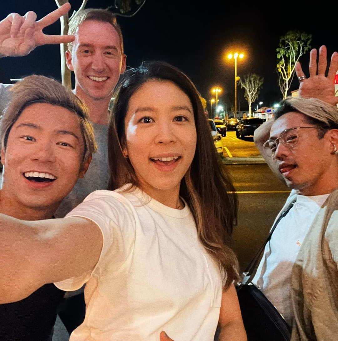 村元哉中さんのインスタグラム写真 - (村元哉中Instagram)「Thank you Shae ❤️ Another amazing week in Cali with friends and family! & Week full of creativity inspiration and fun ! 新しいショーナンバー、シェイリーンとコラボ！⭐️ 色んな刺激と、友達と家族にも再会できた素敵な時間になりました！みんなありがとーう！🤗 ⠀⠀⠀⠀⠀⠀ #shaelynnbourne #kanadai #k7d1 #かなだい #アイスダンス #california #photodump #goodfoodgoodmood」7月18日 8時04分 - k.a.n.a.m.u.r.a