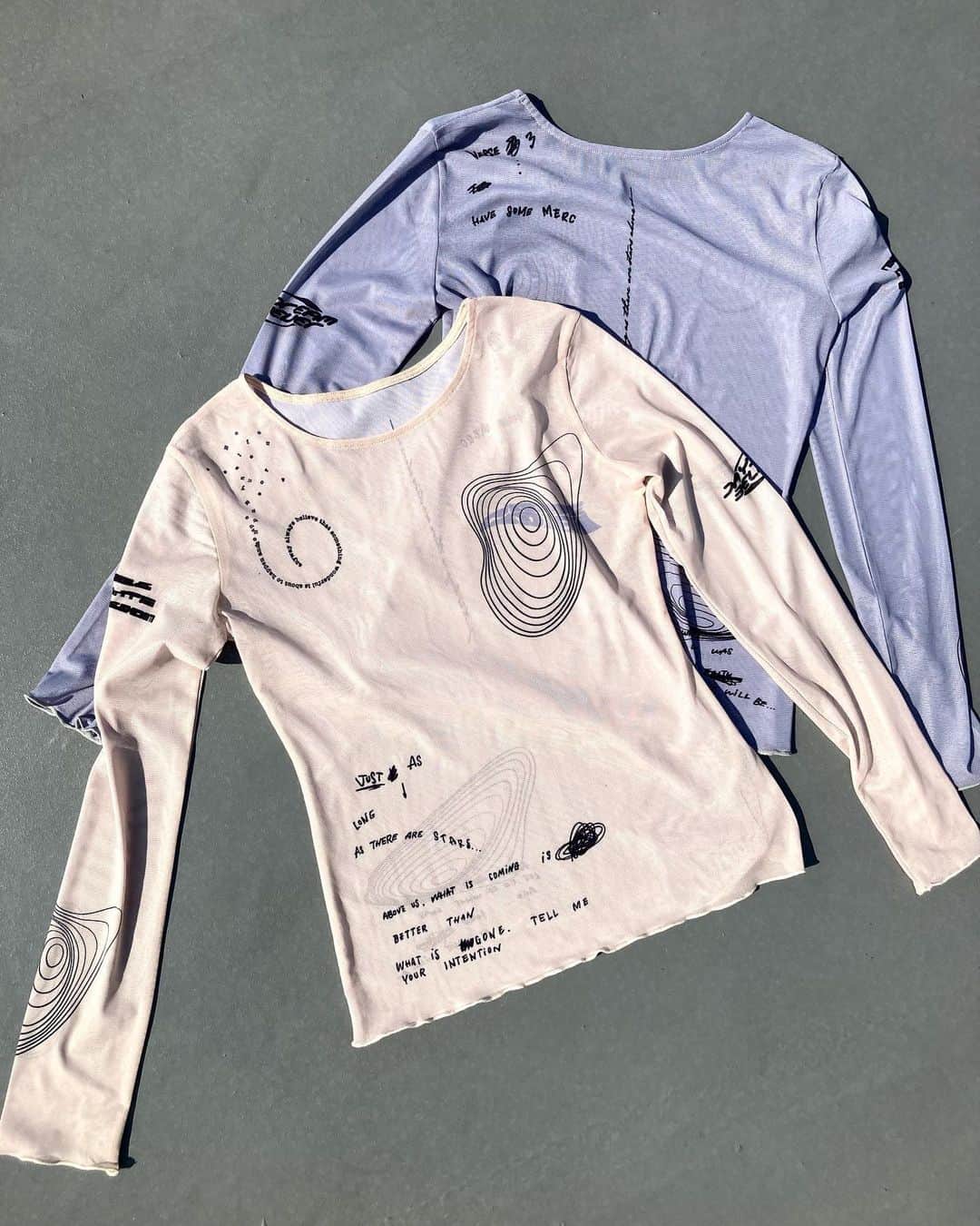 EMODAさんのインスタグラム写真 - (EMODAInstagram)「ㅤㅤㅤ autumn pre order ㅤㅤㅤ ㅤㅤㅤㅤㅤㅤ ・SHEER PRINT SKIN TOPS ￥ 5,390 tax'in(8月発売予定) ＿＿＿＿＿＿＿＿＿＿＿＿＿＿＿＿＿＿＿＿＿＿＿＿ '23 秋の最新アイテム予約承り中！！  詳細は( @emoda_official )のTOPのURL,storiesチェック✔️ ㅤㅤㅤ ㅤㅤㅤ ㅤㅤㅤ ㅤㅤㅤ ㅤㅤㅤㅤㅤㅤㅤㅤ #EMODA #シアートップス #2023AW #preorder @emoda_snap」7月18日 12時38分 - emoda_official