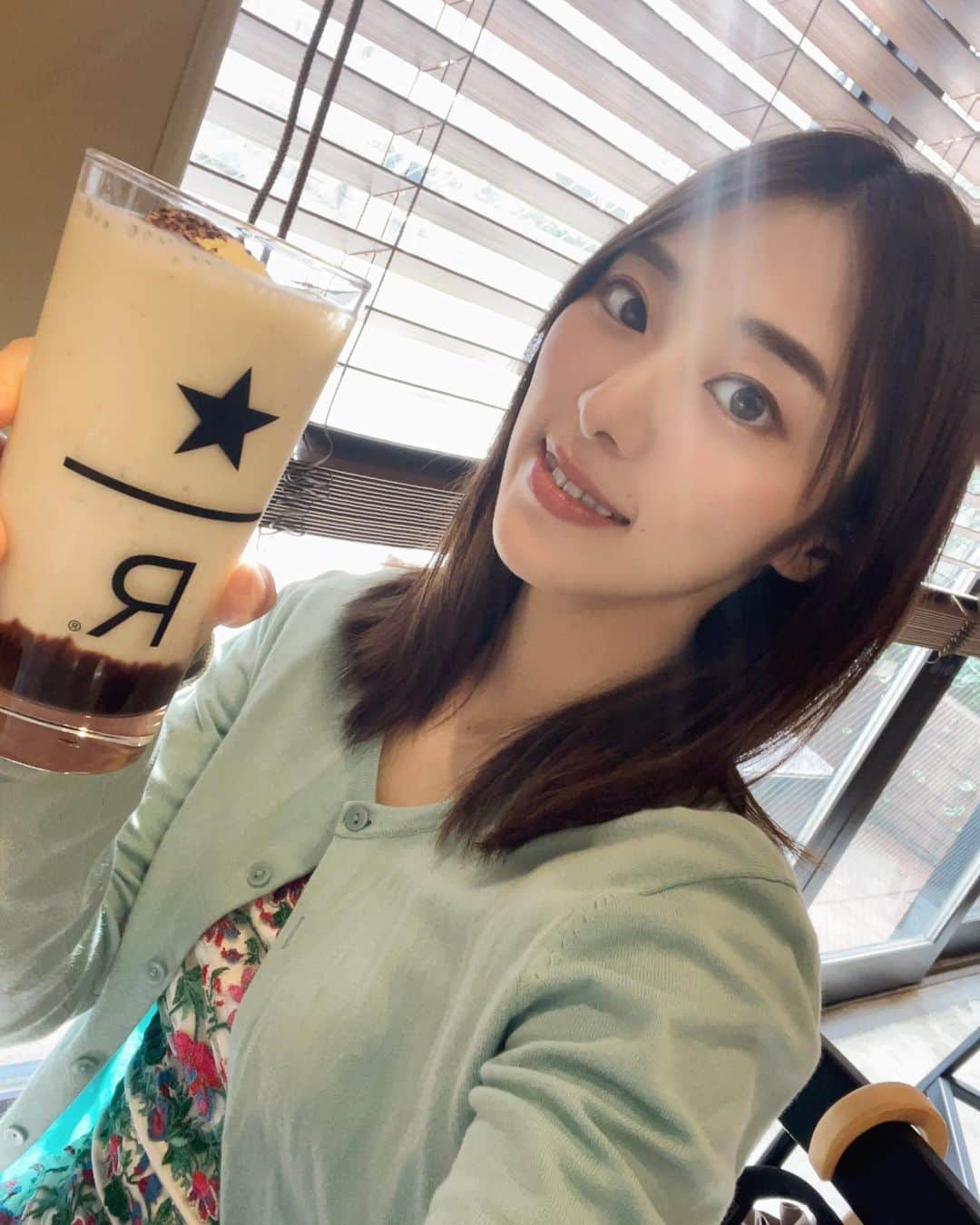 のインスタグラム：「チョコバナナ🍌🍫  美味しかった🫶  #スタバ #starbucks #cafe #tokyo」