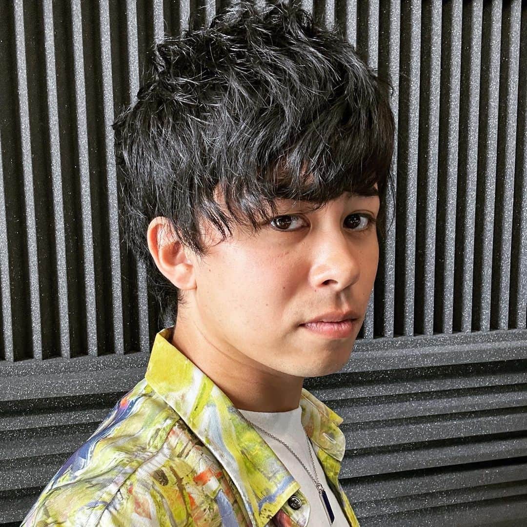 マサイのインスタグラム：「癖っ毛だから20分あればこれにできる」