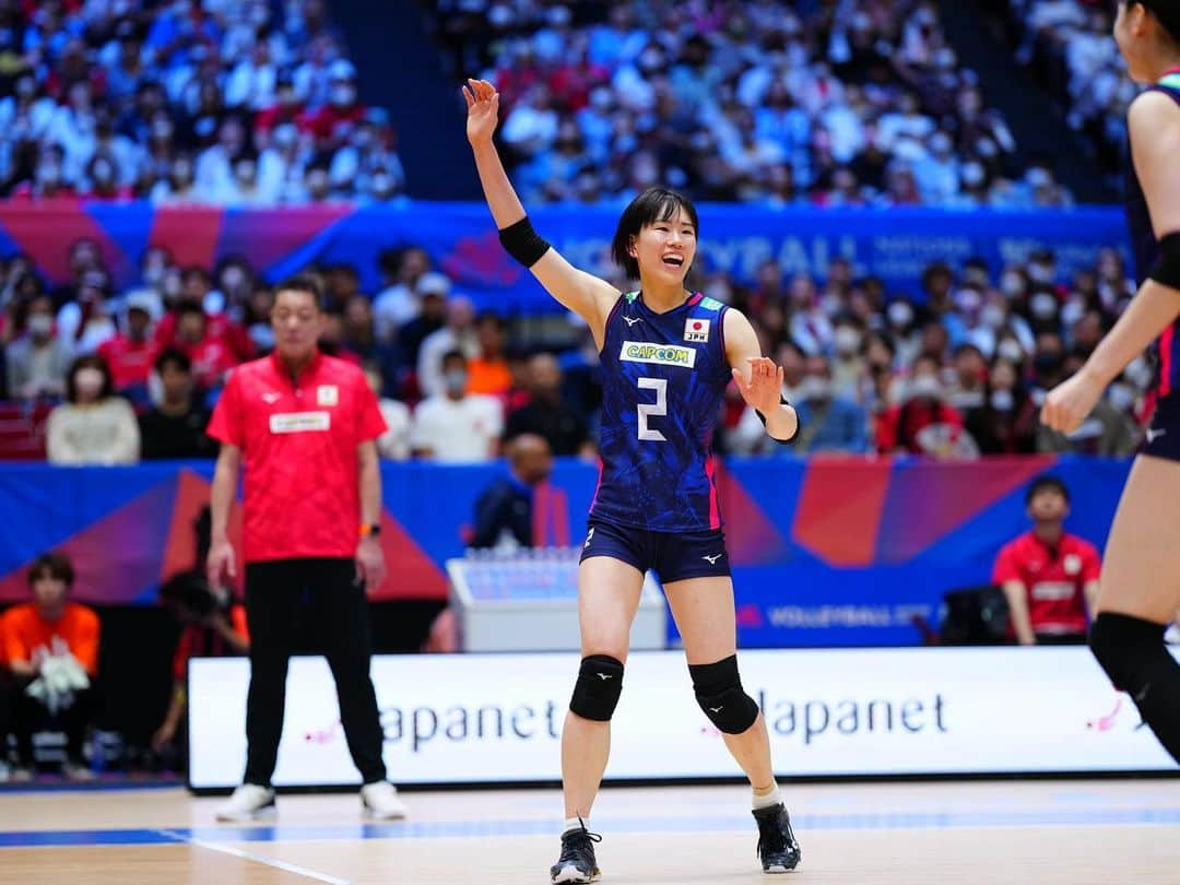 林琴奈さんのインスタグラム写真 - (林琴奈Instagram)「・ ・ © JVA撮影：小海途良幹 📷@jva_volleyball ・ ・ ・ #火の鳥NIPPON #VNL #OVERTAKE #🇯🇵→🇧🇷→🇹🇭→🇺🇸」7月18日 22時51分 - nagi_k113