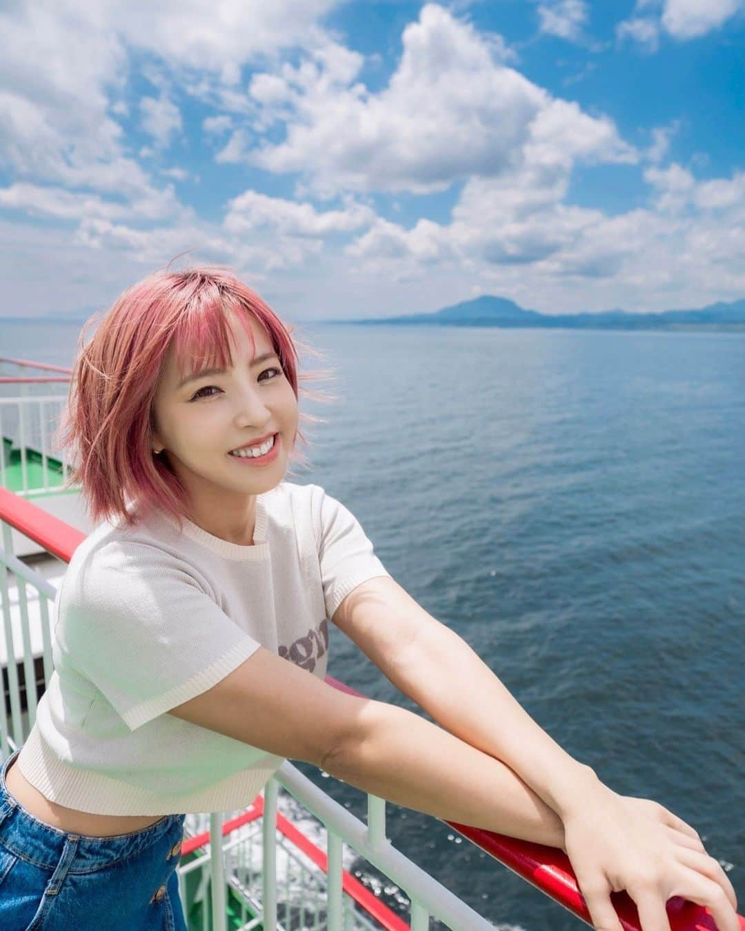 白川未奈のインスタグラム：「函館フェリー⛴️🛳️♡  #MinaShirakawa #Japan #hokkaido #北海道 #函館 #フェリー #instagood」