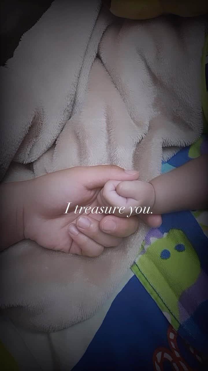 CHOCOのインスタグラム：「I treasure you.👶🏻💕」