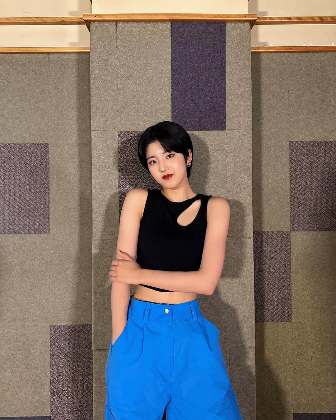 小島はなのインスタグラム：「・ ダンプラ衣装どれが好き?? ・ #AMEFURASSHI #小島はな」