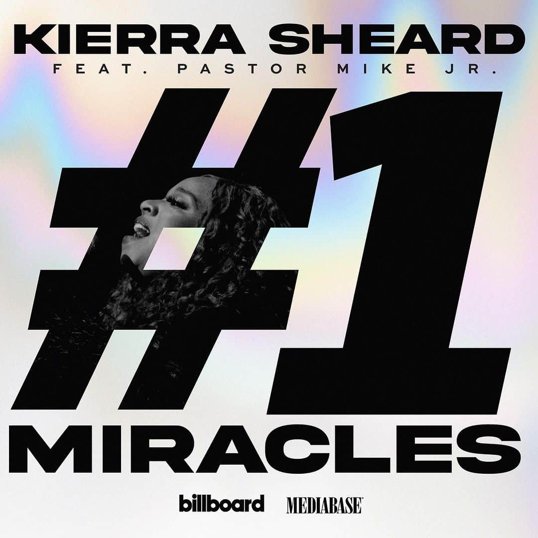 キエラ・キキ・シェアードのインスタグラム：「I am so thankful for this opportunity! Again! Thank you so much for listening and playing my music. I will always be grateful! As I’m a living miracle and I’ve shared my testimony of miscarrying twice calling for two surgeries and one of which erupted in my tube while at work, I could’ve been dead but HE PERFORMED A MIRACLE!!! I’m alive and carrying my promised seed and she’s moving and growing everyday by the power of God. It’s only right that this is my anthem, and yours too! We all see miracles daily! God is faithful! Thank you for being in agreement with me! Keep listening to what’s edifying your soul! Love y’all and thank you again to all of radio, streaming platforms, and listeners.  Let’s go! @jdrewsheard @marc_jay @karewent @rcainspiration @traceyaartis thank you @pastormikejr for joining me!」