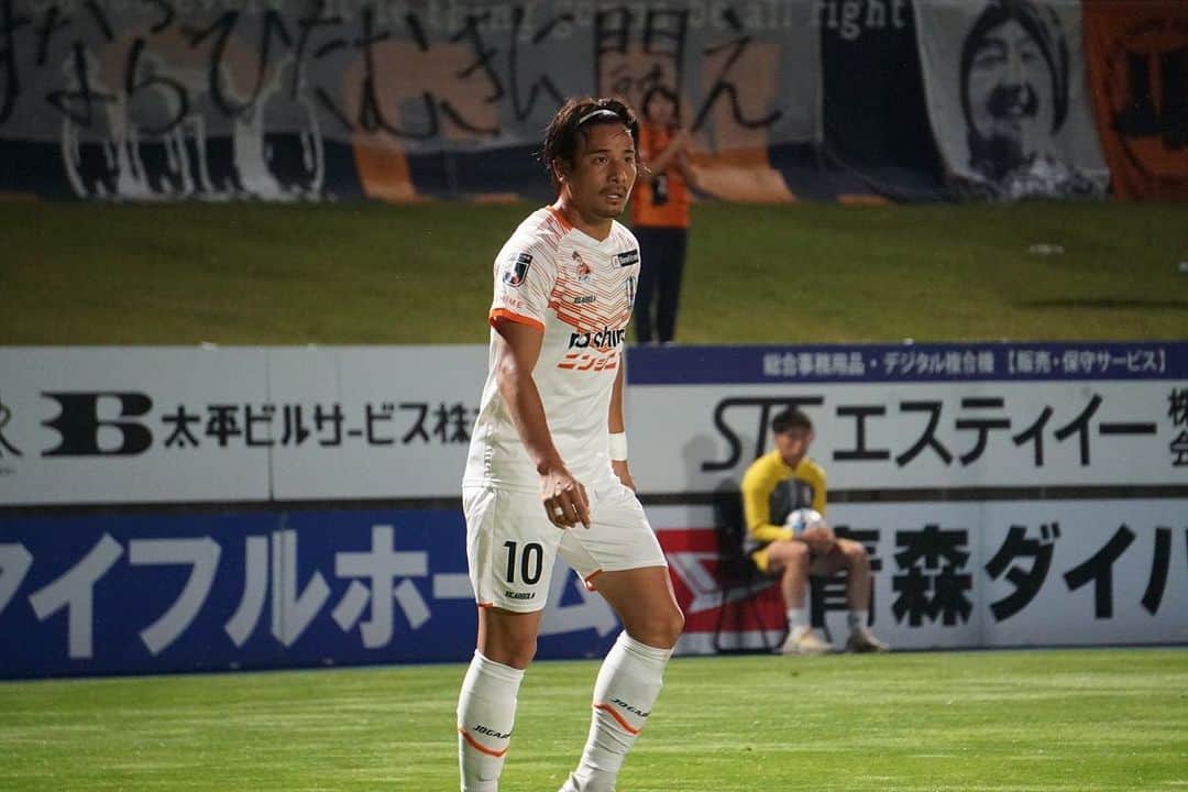 のインスタグラム：「応援ありがとうございました😊  #ehimefc  #愛媛fc  #jleague  #松田力」