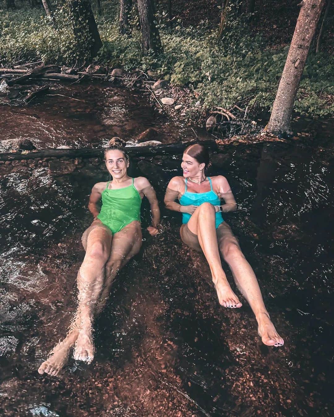 JOLYN Swimwearさんのインスタグラム写真 - (JOLYN SwimwearInstagram)「Rainforest swims 🙌🌴 // #jolynaustralia」7月18日 16時00分 - jolynaustralia