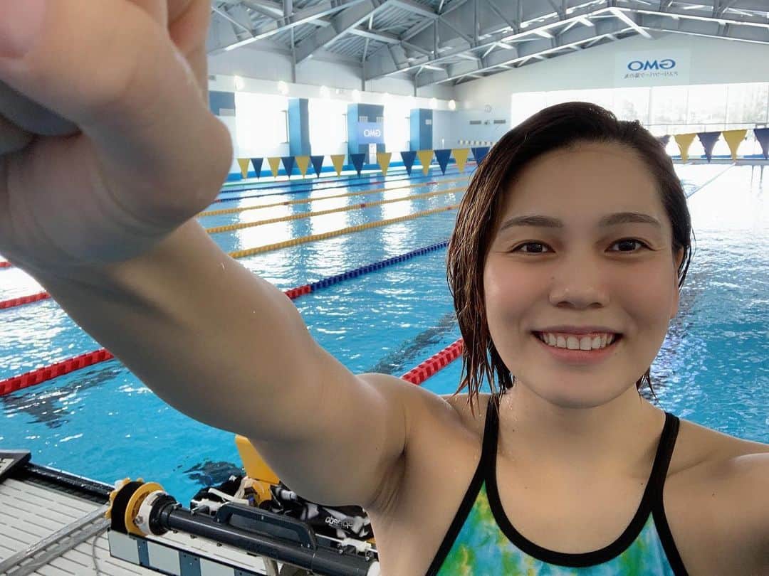 松本弥生のインスタグラム：「・ スイム1,500m  アップしてフィンはいて100mちょっと頑張ったら55秒くらいだった。 やっぱ100mの方が向いてるかもな〜🤔 世界マスターズ100mエントリーしても良かったかも。 いや、長水はさすがに地獄見るか。笑  で、まだスタートリスト出ませんか？ スタートリストよりもタイムスケジュールをください……予定が組めません……  世界マスターズまであと20日  #世界マスターズ #フィン大好き #写真は以前のものです」