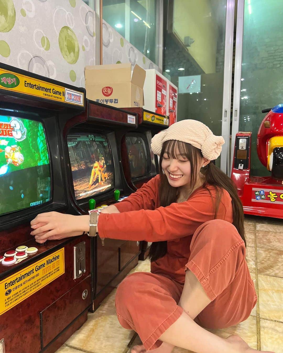 ゆうなのインスタグラム：「韓国の銭湯！チンチルバンに行ってきた〜銭湯で羊の耳🐑をタオルで作るのが韓国流◎(・（×）・)◎ノ 似合ってる？？」