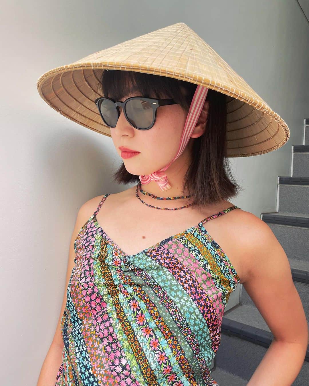中里亜美のインスタグラム：「お暑うございます、、  Japan, it's so hot☄️」