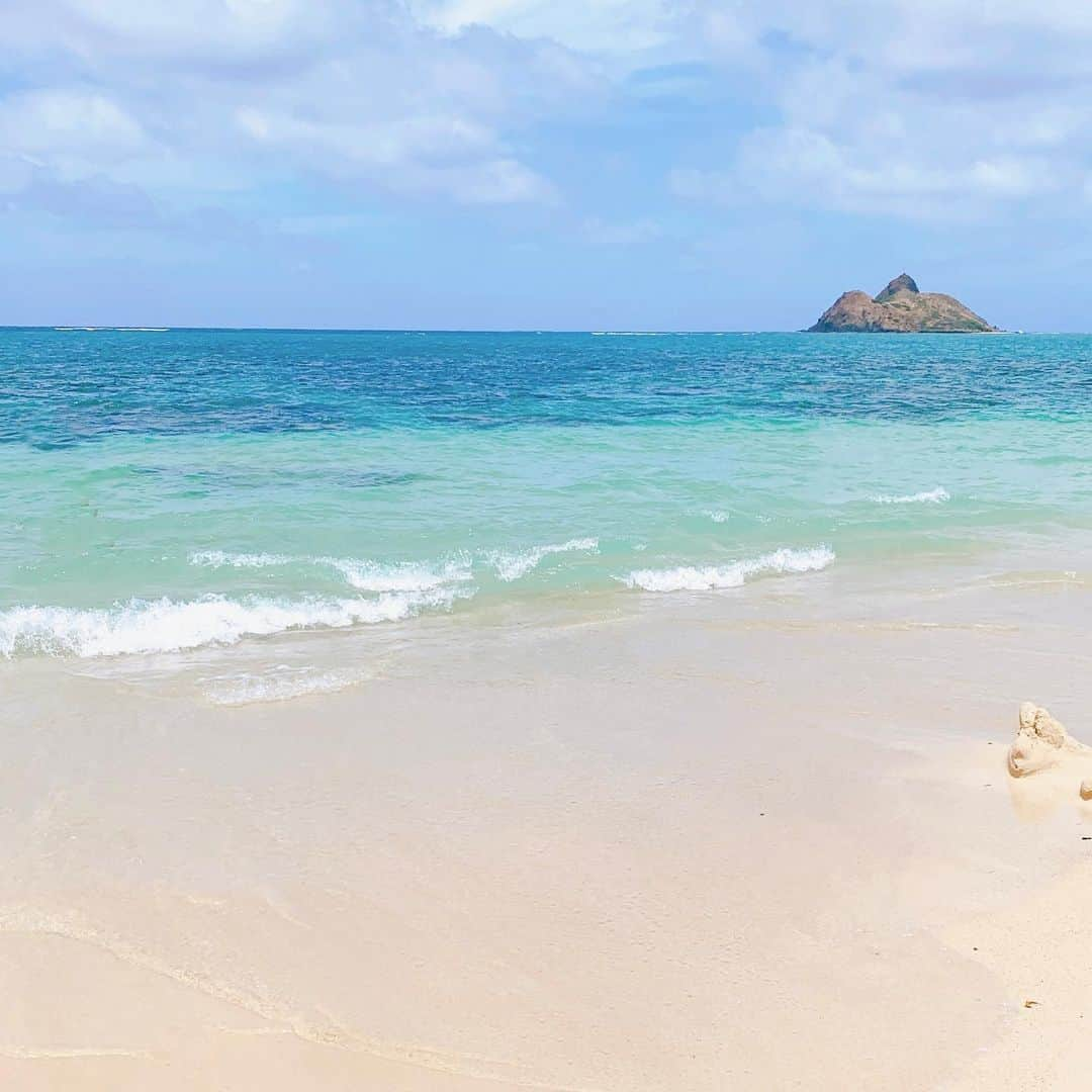 川奈栞のインスタグラム：「☺️🩵🌊」