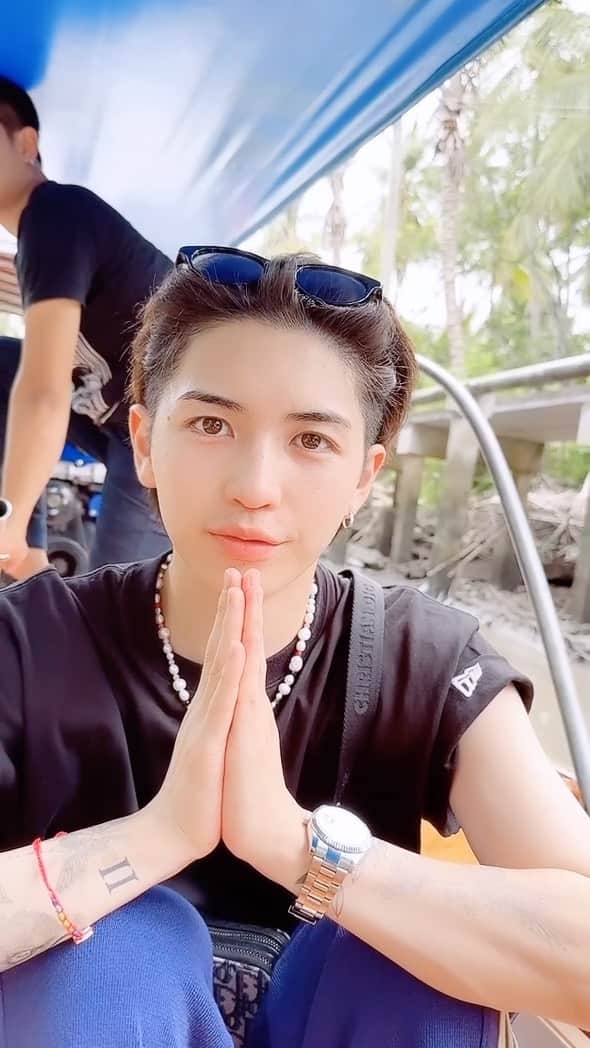岩橋玄樹のインスタグラム：「Hello Thailand 🇹🇭  สวัสดี」