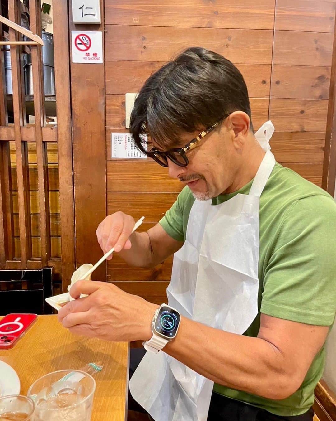 榊原信行さんのインスタグラム写真 - (榊原信行Instagram)「先日、スタッフたちと渋谷にある“麺飯食堂なかじま”へ行ってきました！並んで入店しましたが、満席なだけあって担々麺も餃子もチャーハンも、どれもデラうまでコスパも最高でした！  The other day, I went to “Noodle & rice dining Nakajima” in Shibuya, Tokyo with the RIZIN staff! This dining is popular, so we lined up in line to enter, but the Dandan noodles, dumplings, fried rice, and all of them were “Dera-uma” and value for money!  #麺飯食堂なかじま #担々麺 #担担麺 #渋谷 #渋谷グルメ #渋谷ラーメン #ramen #noodles #shibuya #Tokyo #バラさんの日常🌹 #バラさんオススメグルメ🌹」7月18日 18時06分 - nobu_sakakibara