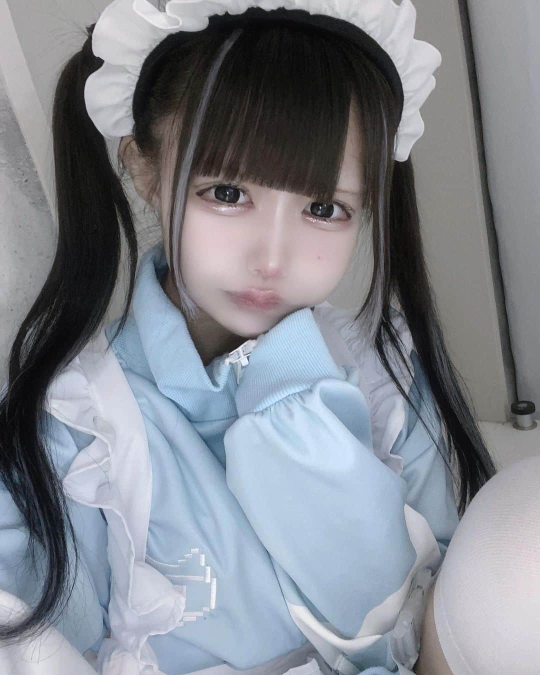 黒栖まゆきのインスタグラム：「꒰ᐡɞ̴̶̷ ̫ ɞ̴̶̷⸝⸝꒱」