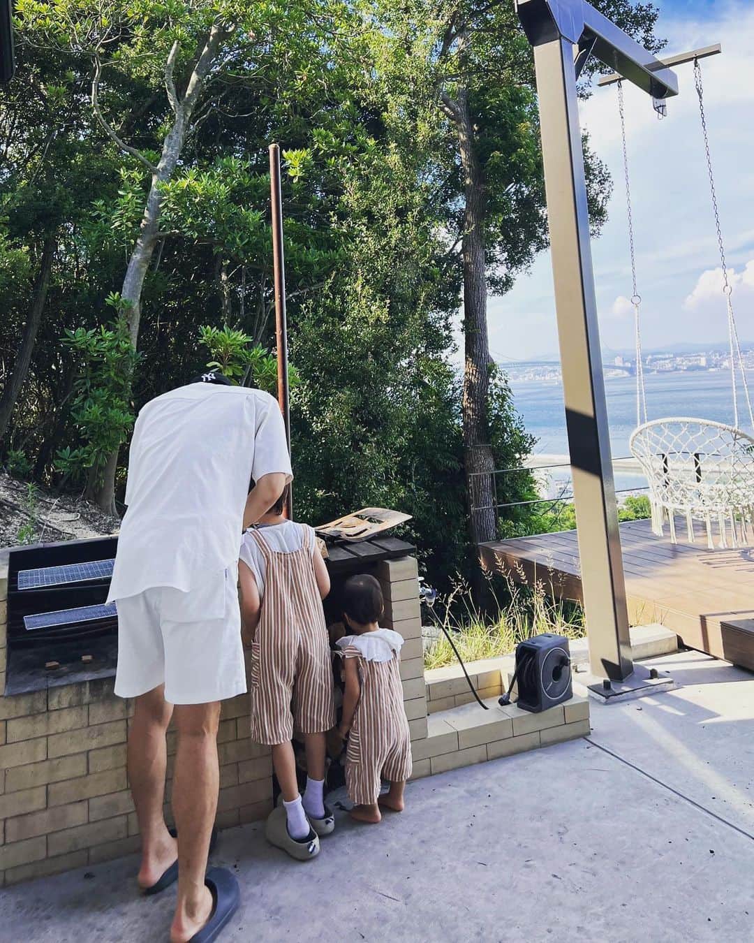 奈良竜樹さんのインスタグラム写真 - (奈良竜樹Instagram)「家族と楽しい時間を過ごしています。  #淡路島」7月18日 18時51分 - tnmn1020