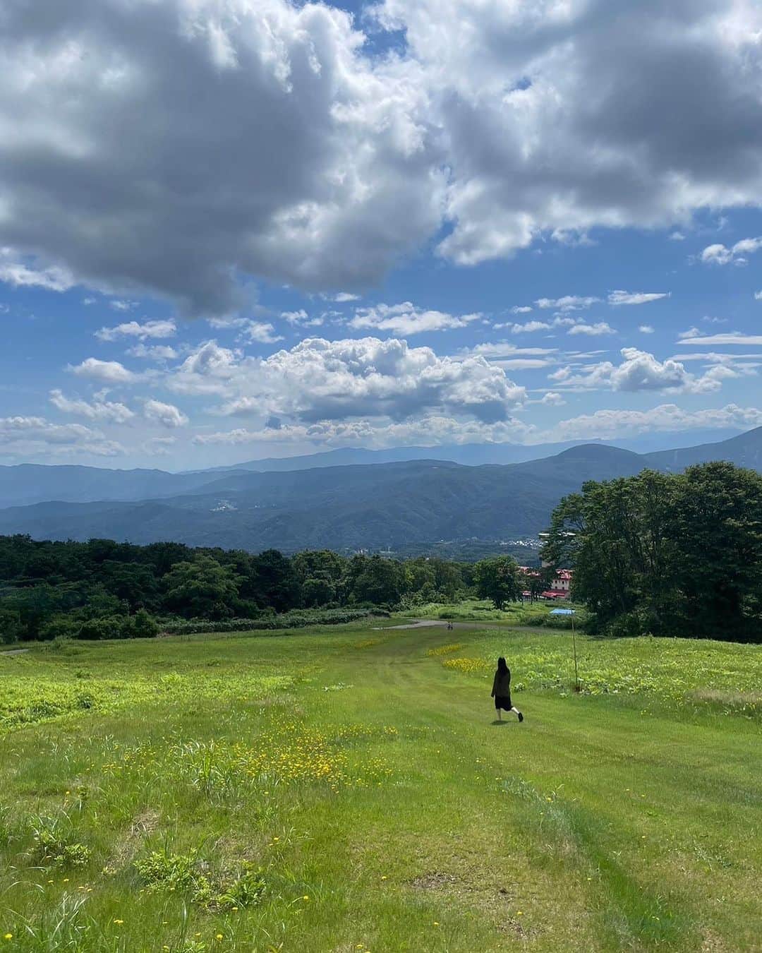 和田安佳莉さんのインスタグラム写真 - (和田安佳莉Instagram)「湖と山と  #新潟 #長野 #野尻湖 #妙高高原」7月18日 19時22分 - akariwada_official