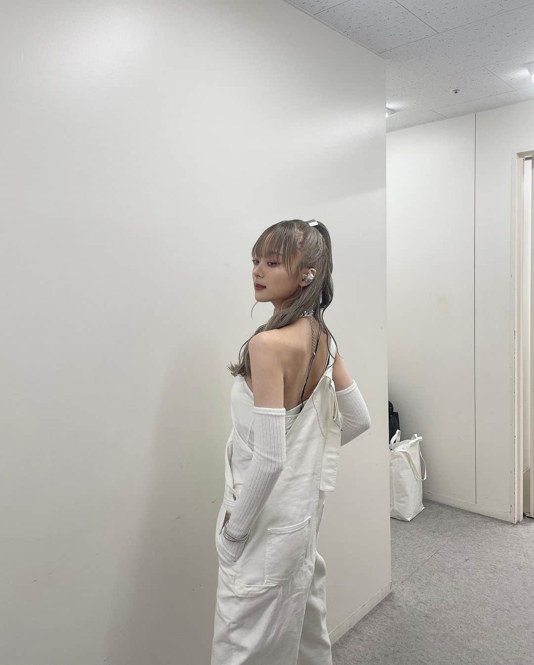 宇井優良梨さんのインスタグラム写真 - (宇井優良梨Instagram)「新衣装。🤍」7月18日 19時25分 - yurari722