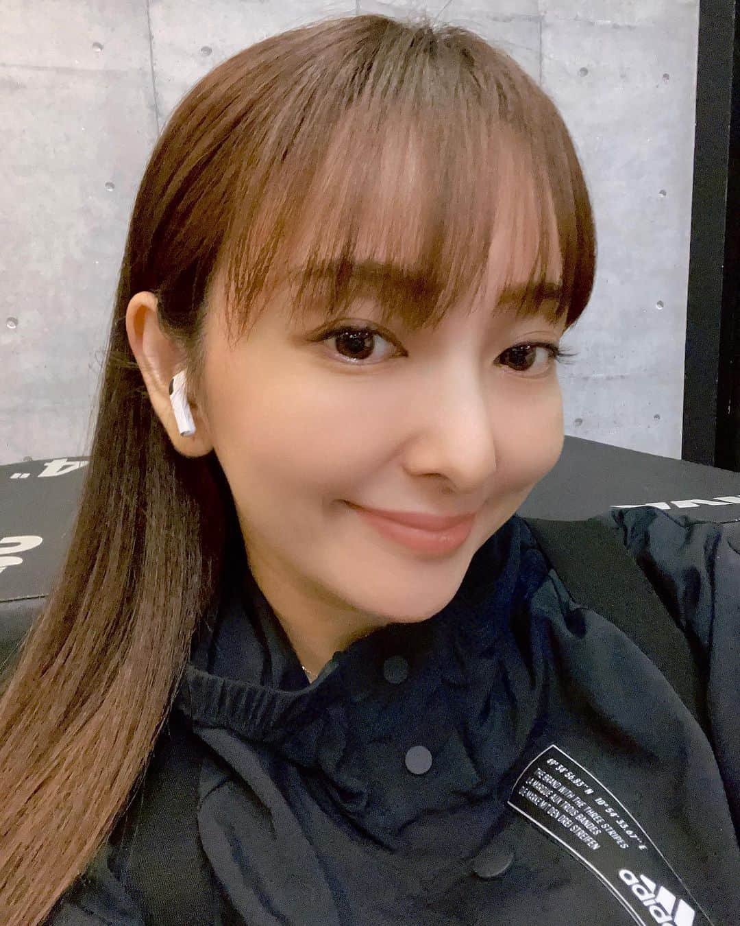 のインスタグラム：「運動真的心情會變很好耶🫶🏻 開開心心🥰 然後已經有感覺到明天身體會很檸檬🍋」