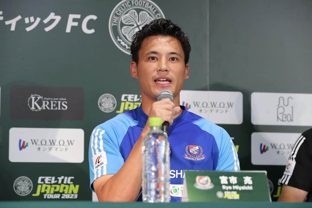 横浜F・マリノスさんのインスタグラム写真 - (横浜F・マリノスInstagram)「国際親善試合 セルティックFC戦の前日会見に #ケヴィンマスカット 監督と #宮市亮 選手が出席✨ #fmarinos #celticfc」7月18日 20時25分 - yokohamaf.marinos