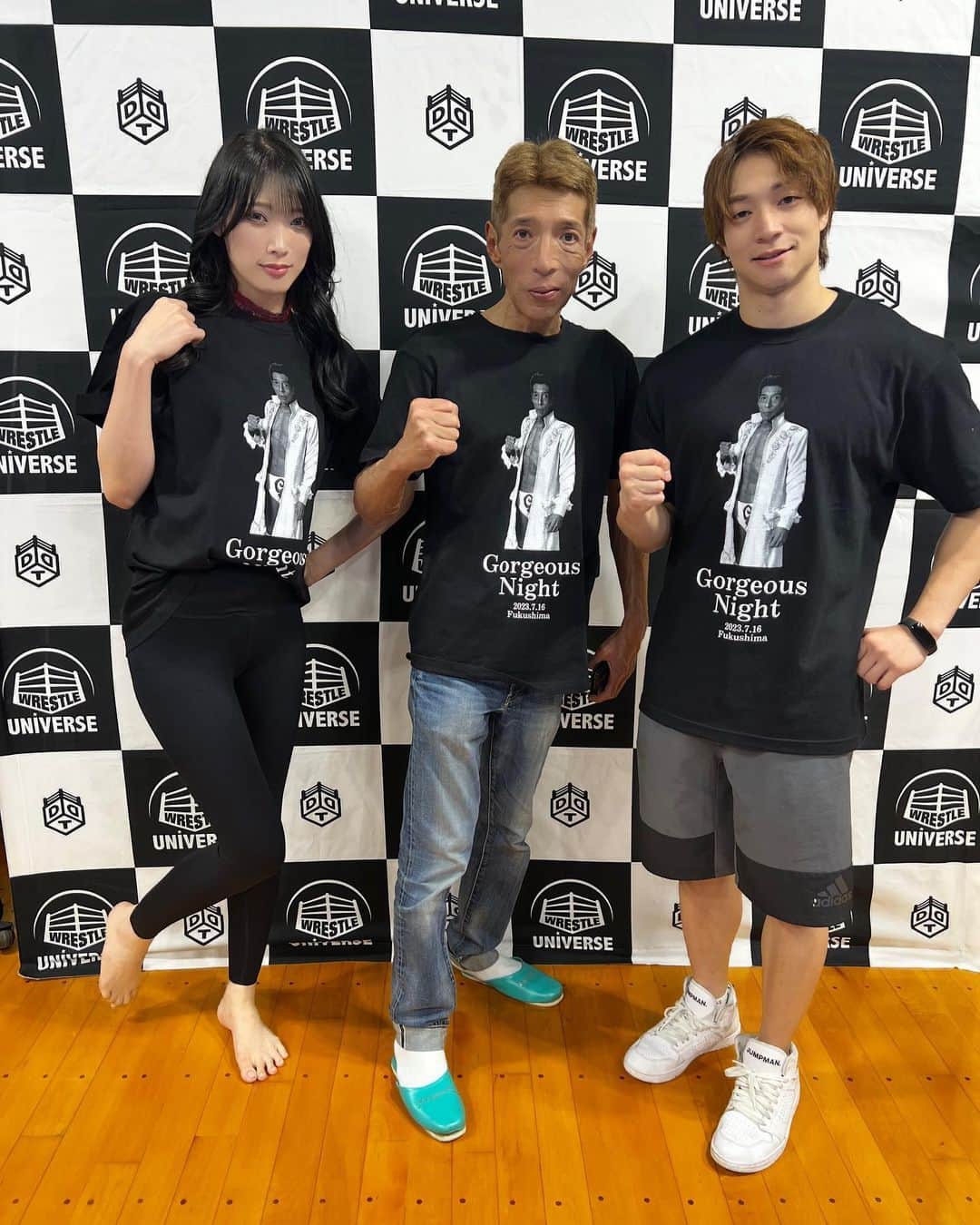 上野勇希さんのインスタグラム写真 - (上野勇希Instagram)「Team GORGEOUS  シャツが良過ぎて一番乗りで購入  松野さん、いつも優しくてカッコ良い。 これからも元気に闘ってるバキバキの背中見せつけてください。  #ddtpro #上野勇希」7月18日 20時32分 - dna_ueno
