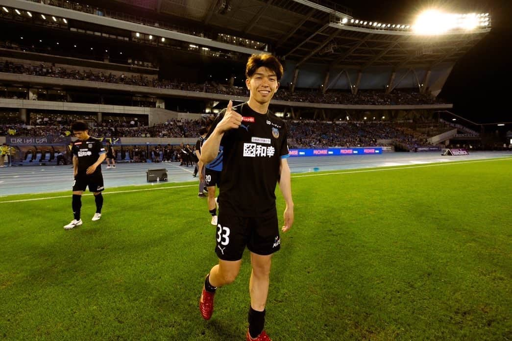 宮代大聖のインスタグラム：「勝ち続けましょう！！👍  #川崎フロンターレ  #frontale  #ファン感  #33」