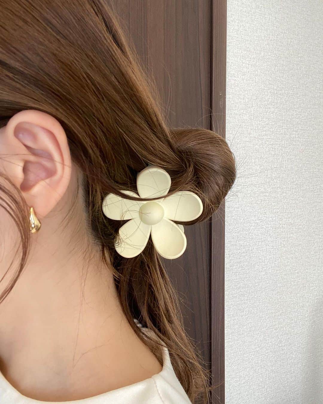 平木愛美のインスタグラム：「おはな！🪞」