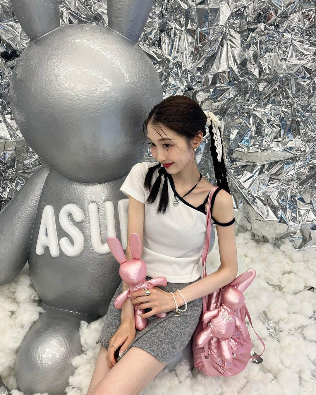 ANRIさんのインスタグラム写真 - (ANRIInstagram)「아스라데이➿🐰💗🎀 @asuraofficial_ #asura #아수라」7月18日 21時24分 - annnchannn