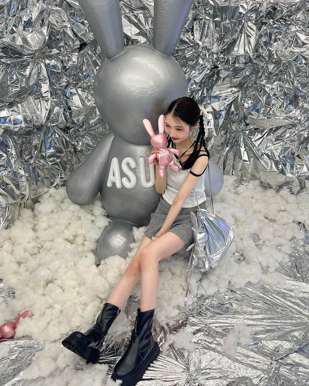 ANRIさんのインスタグラム写真 - (ANRIInstagram)「아스라데이➿🐰💗🎀 @asuraofficial_ #asura #아수라」7月18日 21時24分 - annnchannn