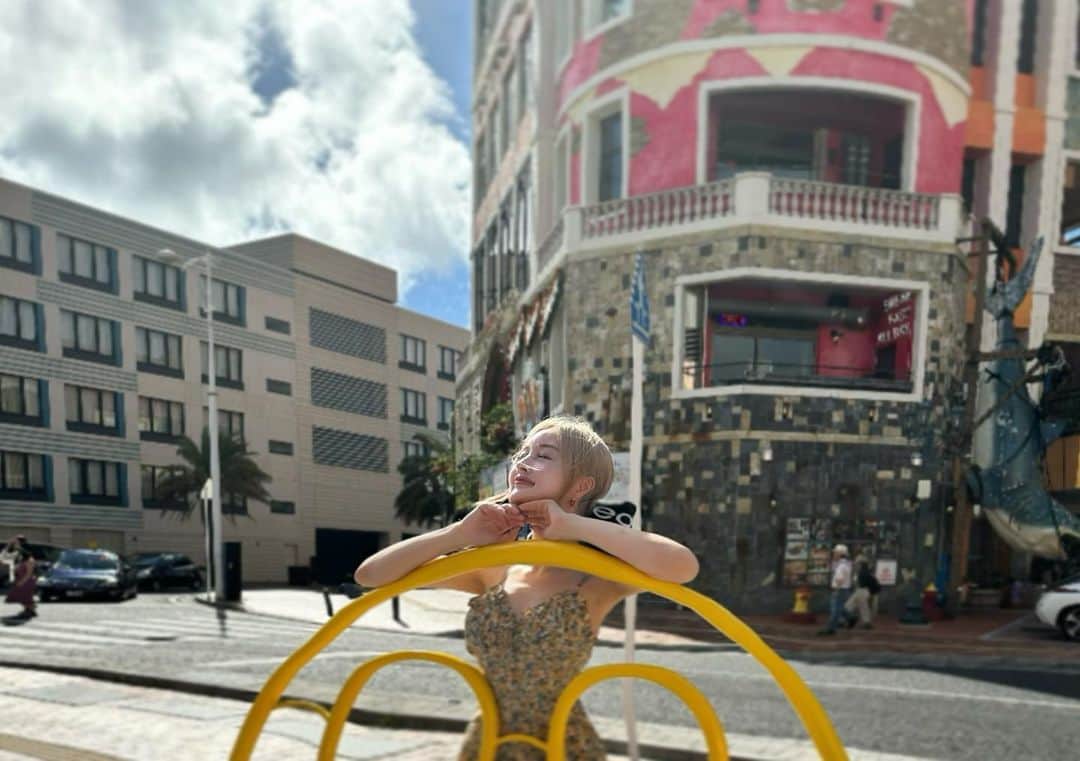 K͎A͎R͎E͎N͎のインスタグラム：「😃  #americanvillage #okinawa #沖縄」