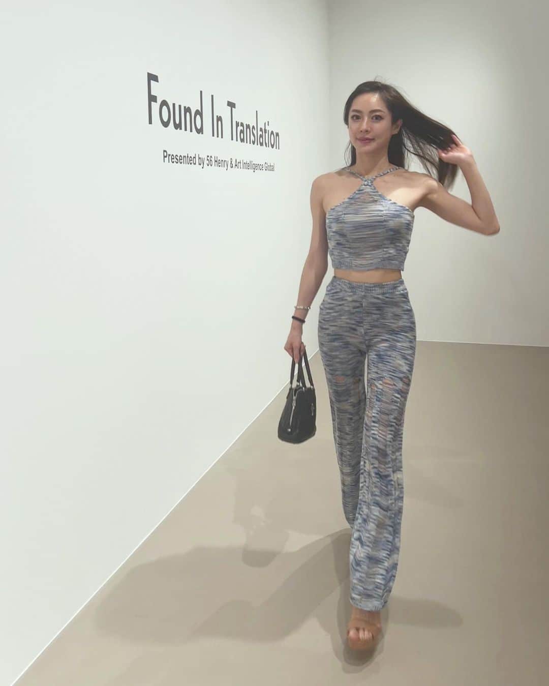 松岡李那さんのインスタグラム写真 - (松岡李那Instagram)「Found in Translation 🩵 #art」7月18日 22時01分 - linahxoxo