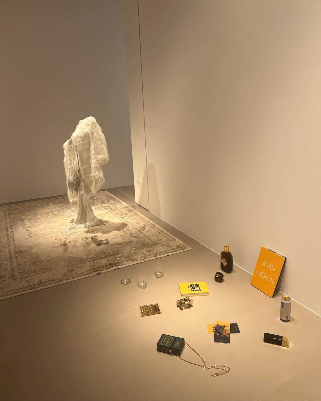 松岡李那さんのインスタグラム写真 - (松岡李那Instagram)「Found in Translation 🩵 #art」7月18日 22時01分 - linahxoxo