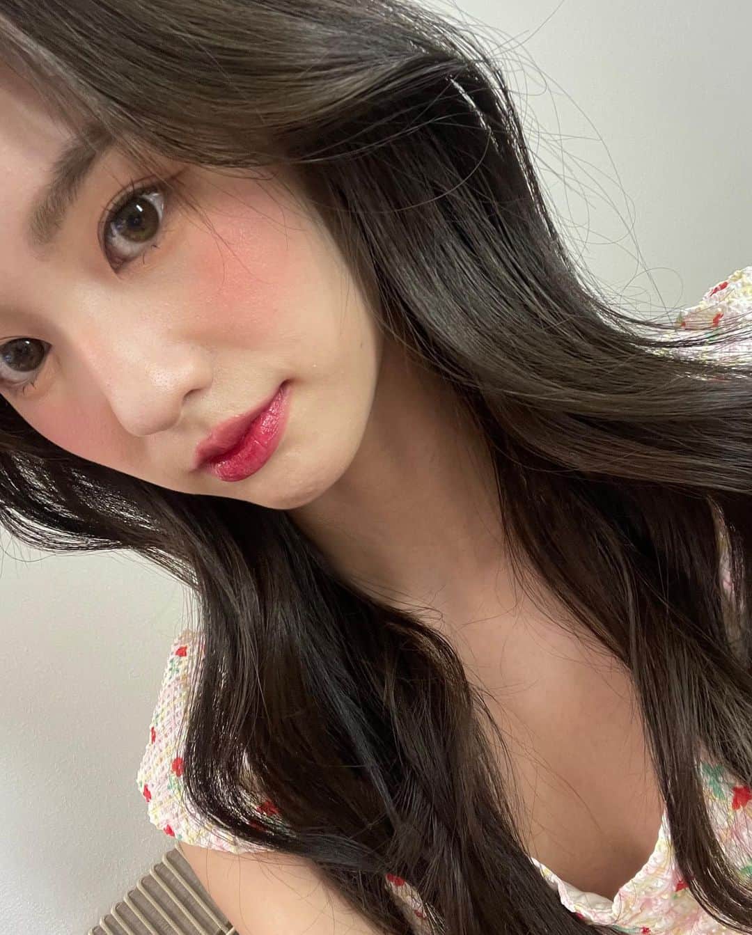 PIMTHAのインスタグラム：「July selfies 😶🤳🏻」