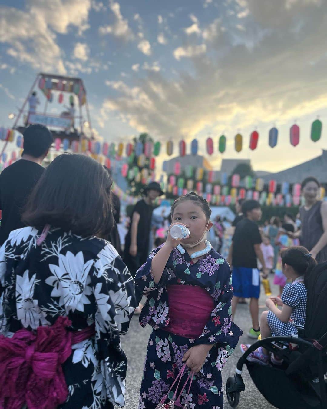 清水あきのインスタグラム：「旅行から帰って来て からの お祭り⛩  暑さと疲れで倒れそうだった💦  #祐天寺祭り　#み魂まつり #4年ぶり　#懐かしい　#思い出いっぱい　#暑すぎた」