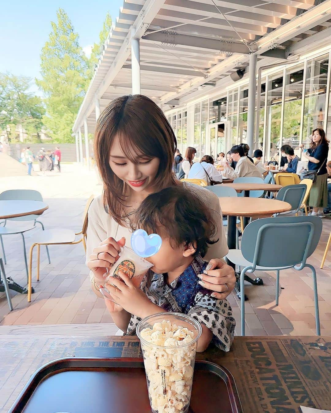 一ノ瀬恋さんのインスタグラム写真 - (一ノ瀬恋Instagram)「Harrypottar🦉👓 📍豊島園  この間行ってきた🧚 みんなは全作品見ました？👀  私は最後見てなくて行っちゃったんだけどすごい世界観だった✨👏 かなり広かった！ ちゃんと見学したら4時間はかかるそう！笑  個人的にバタービールがユニバのより美味しかった気がする🤣❤️  #夏の思い出 #ハリーポッタースタジオツアー  #豊島園」7月19日 9時25分 - mayu19900323