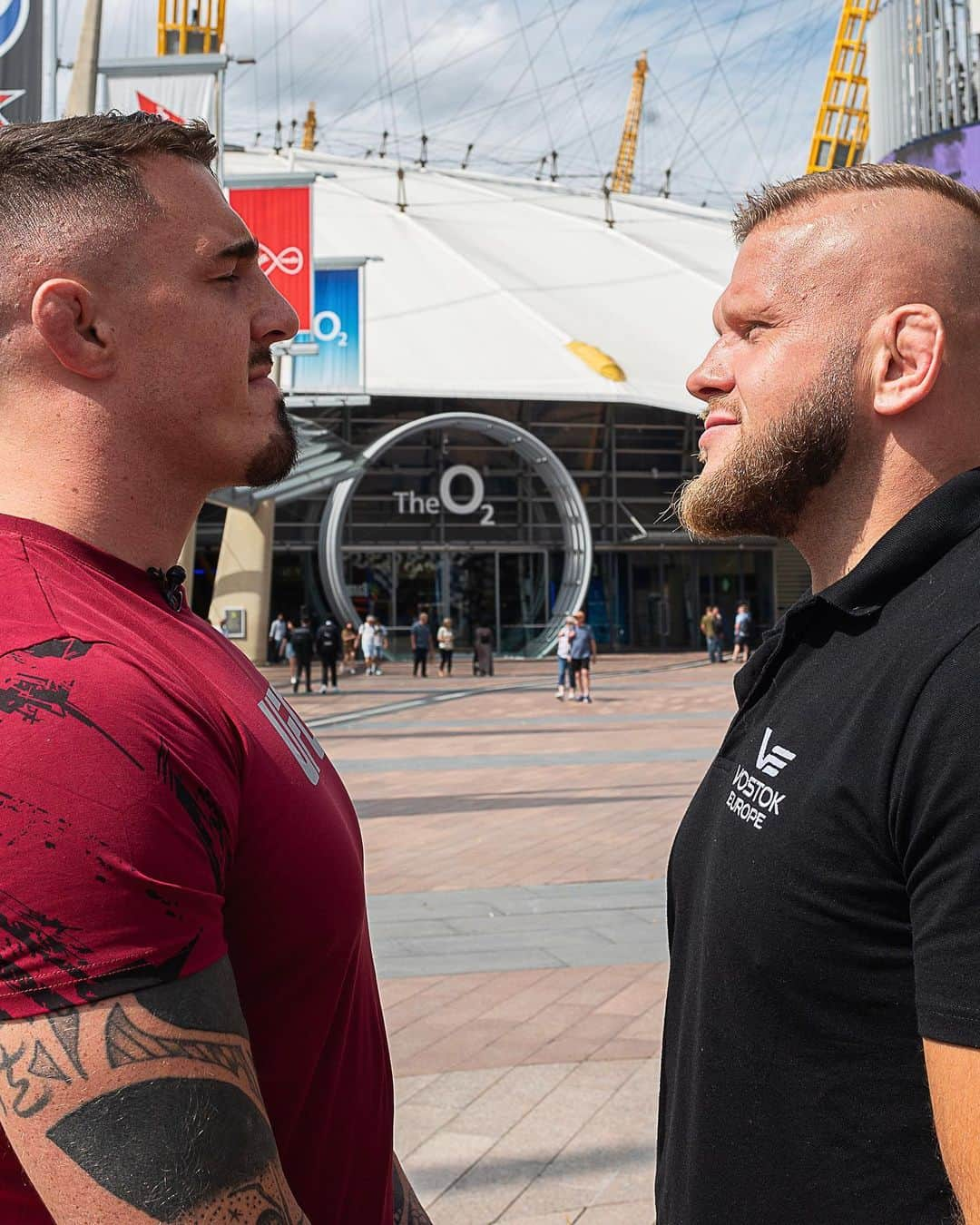 UFCさんのインスタグラム写真 - (UFCInstagram)「Heavyweights taking over #UFCLondon!! 🇬🇧  @tomaspinallofficial and @tyburamarcin this Saturday in the Big Smoke! 🎟️ Click link in bio for tickets!」7月19日 3時08分 - ufc